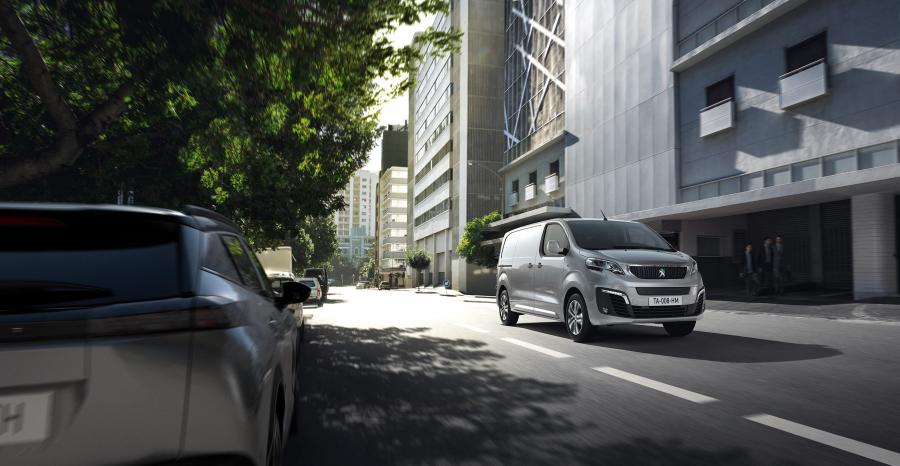  Peugeot e-Expert 2020 года  (фото 3 из 15)